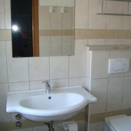 Fausta Hotel 3*