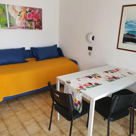 Fausta Hotel 3*